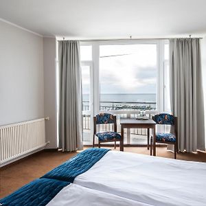 2 pp COMFORT SEA balcony
